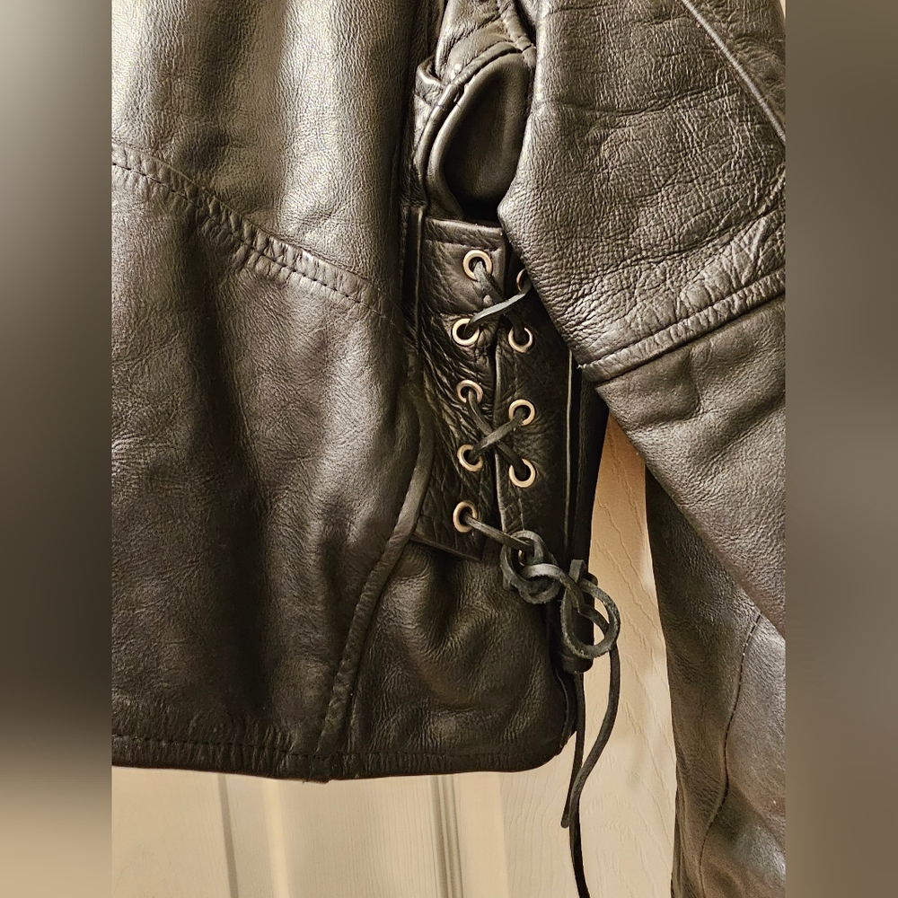 Leather Jacket - Picture 5 of 12
